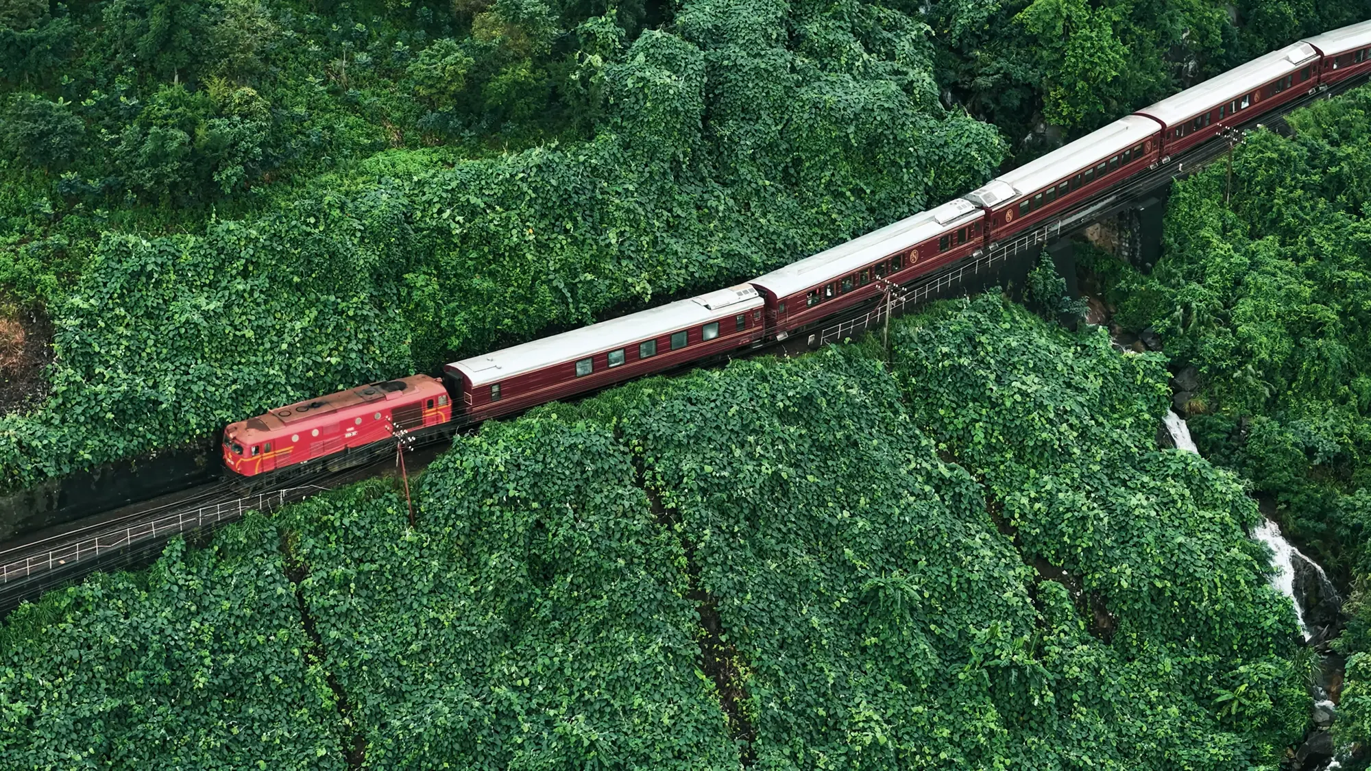 Slow travel in Vietnam with SJourney: A Vietnam luxury train for the discerning passengers 1 Slow Travel in Vietnam with SJourney: A Vietnam luxury train