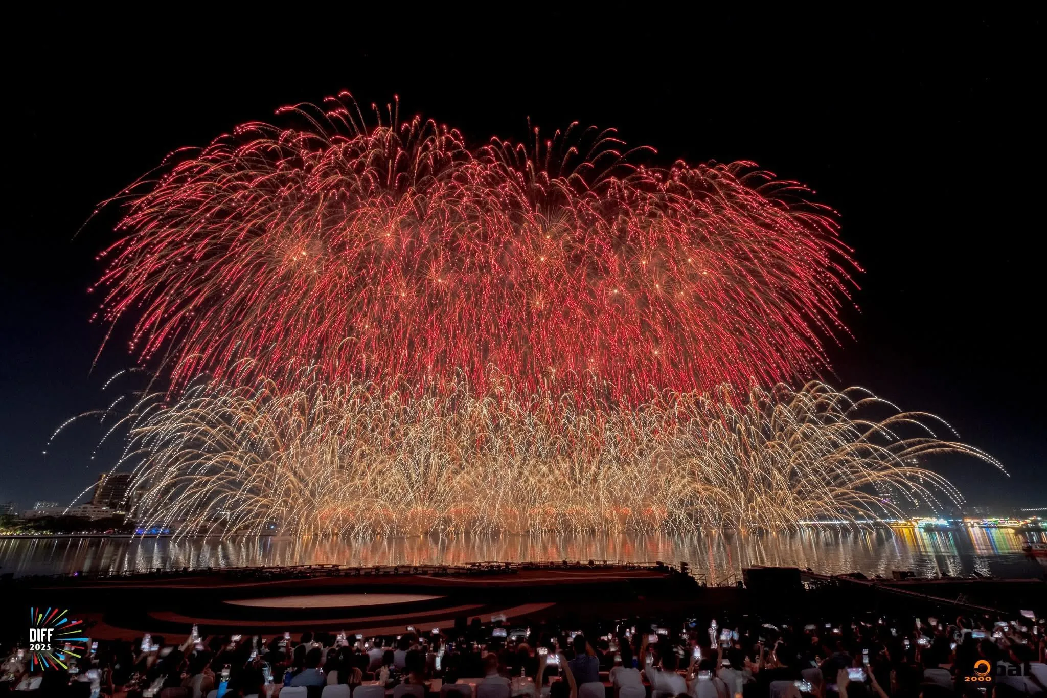 Danang International Fireworks Festival 2026 is Back! (Schedules & Updates) 1 Danang International Fireworks Festival 2026 DIFF